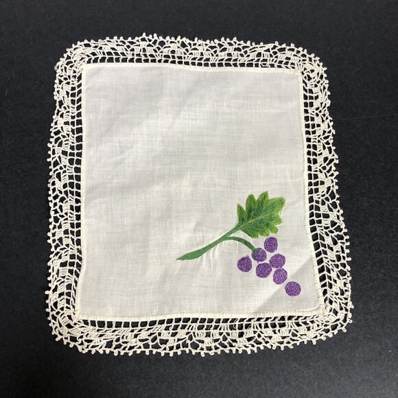 Vintage Small Table Topper Linens Square Purple Grapes Red Flowers Crochet Edge - Picture 10 of 15